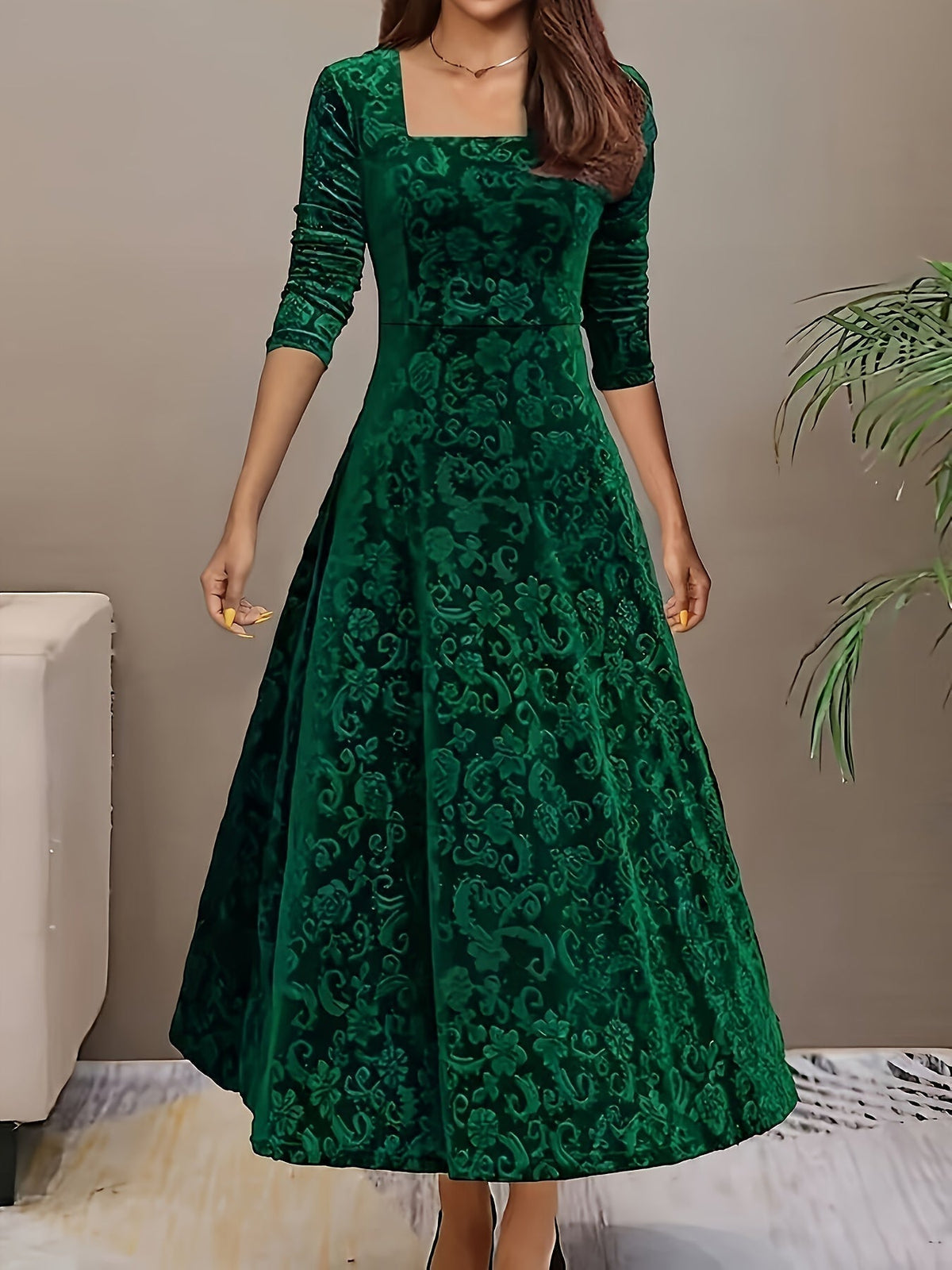 Women’s Elegant Square Neck Evening Dress